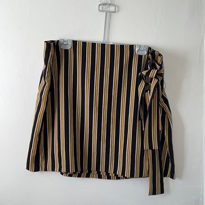 Plus size striped mini wrap skirt